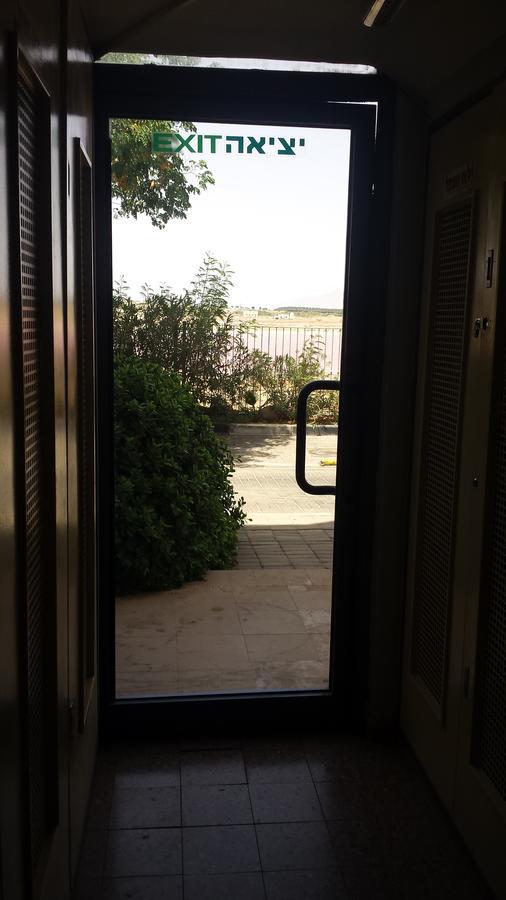 Royal Park Lakeview Apartment เอลัต ภายนอก รูปภาพ